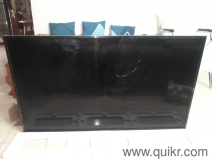 lg tv without display(display broken by outside force) 