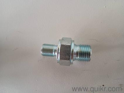 Hydraulic adaptor/nipple