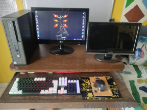 HP ProDesk Desktop Set with t400 graphics card and dual monitor setup