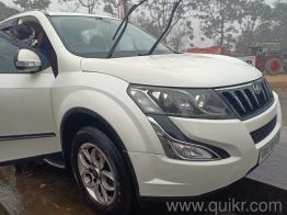 Mahindra XUV 500 W6 - 2015