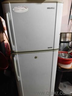 hotel Equiments for sale Fridge, Kitchen Chimney Gas Shegadi, Chairs, Tables, Cylenders