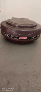 Single door refrigerator with stablizer.