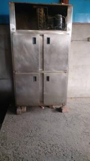 Want to Sell Restaurant Freeze. For More Details please Share Your No.