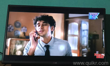 LG 32/43 Inch LED TV | Good Condition | Clear Sound | Slight Screen Dot Issue