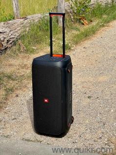 3 months old JBL 310 partybox selling due to urgent money need