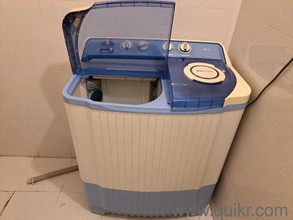 LG Semi-Automatic Washing Machine