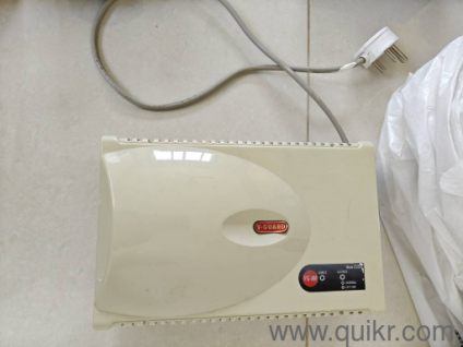 V gaurd stabalizer for ac in excellent condition 