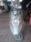 TVS Scooty ES - 2003