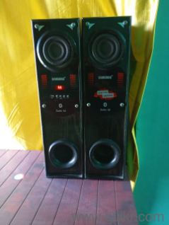 full new condition, great voice quality great base