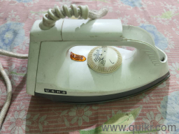 Usha EI 1602 1000-Watt Lightweight Dry Iron