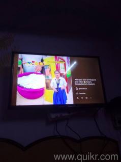 Good condition  smart LED TV full HD with remote 