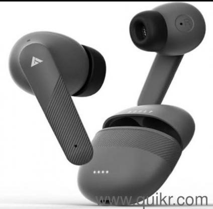 newly earbuds z35 boat 