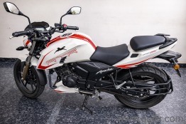 TVS Apache RTR 200 - 2018