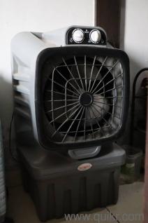 crown cooler ( cooler is good condition) , 22 litre 