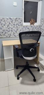 Featherlite Office chair and table