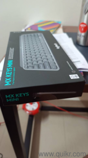 brand new Logitech mx keys mini