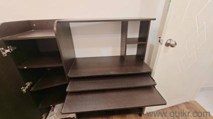 study table with computer/laptop work area