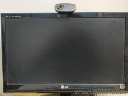 HD Monitor & Webcam Combo  Great Condition & Bargain Price!