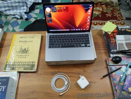 APPLE Macbook Air M1
