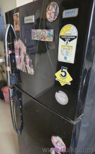 Electrolux 234liter Double Door Fridge with led light  which guif you at night Good condition 