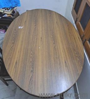 Strong wooden dining table with 5 chair