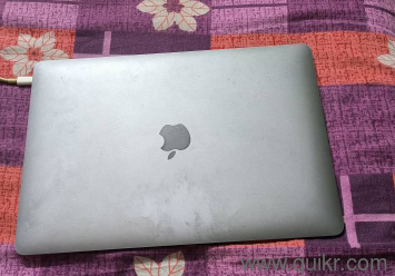 Macbook Air 13.3 inches