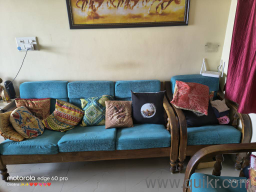 good condition sofa set needs to sale