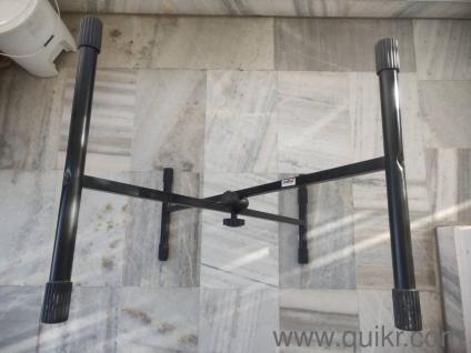 Adjustable Piano keyboard stand 