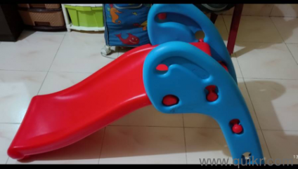 slide in very good condition slightly used.