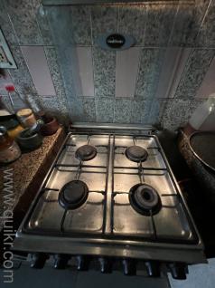 Sunflame cooking range with grill & oven in working cindition