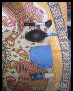 Canon EOS 1500D, with bag, filter lens, cleaning kit, price negotiable 