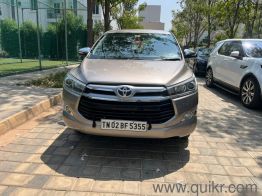 Used Toyota Innova Crysta 2016 Model Images