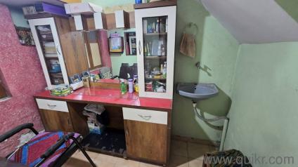 Beauty Parlour furniture 