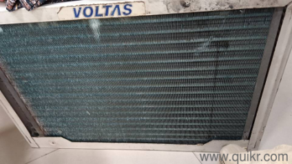 1ton ac in working condition with original remote no any service required 