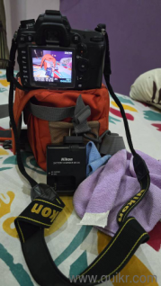 D7000 with 18-140 mm Nikkor lens + original kits 