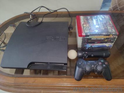 Ps5 lena hai isliye sell karna pad rha hai baki console excellent condition me hai