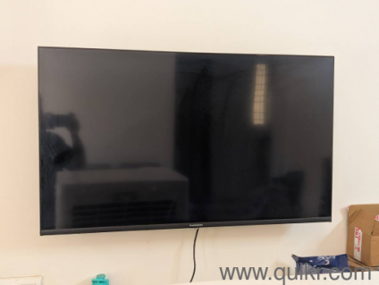 43 inch QLED Ultra HD (4k) google smart Tv.