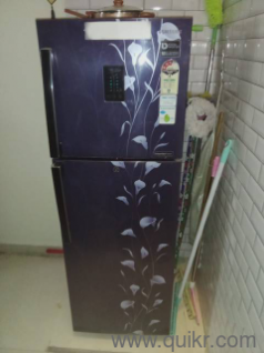 Samsung fridge with best and good condition and good quality 