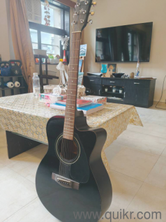 Yamaha acoustic guitar fs 100c. 10,500 on amazon