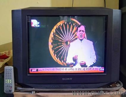 Sony WEGA CRT Television along with SITI Digital Set-Top Box & Remote