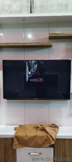 perfect condition good sound original LED but display crack