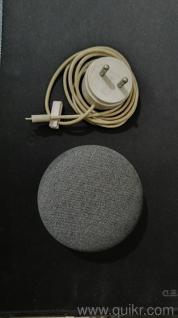 Google Home Mini with Google Assistant Compatible Smart Wi-Fi Speaker (Far-Field Voice Recognition, Charcoal)