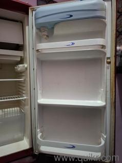 gently used fridge working