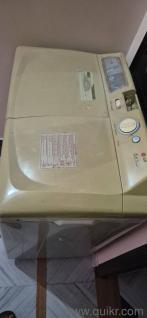 LG Semi Automatic Washing Machine  Good Working Condition