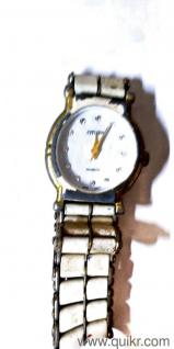 I want to sell this antique wrist watch