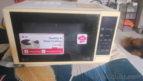 lg microwave oven with excellent condition 