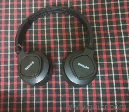 On-Ear Sports Bluetooth Headphones,Built-in Mic (Black)