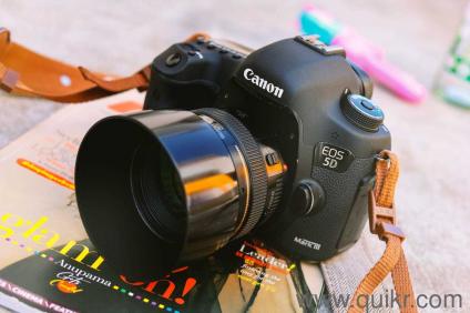 canon 5d mark 3 with canon 50mm 1.4 lens