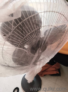 un used fan full condition 