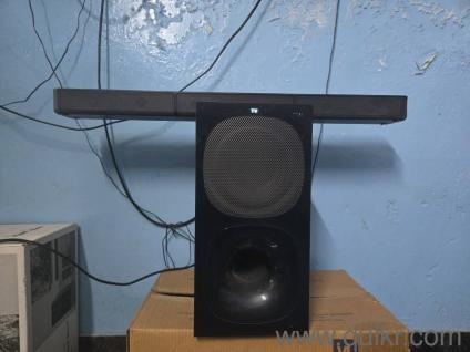  Bill & Box  Excellent ConditionSony HT-S20R Dolby Digital - 1.5 Years Old
